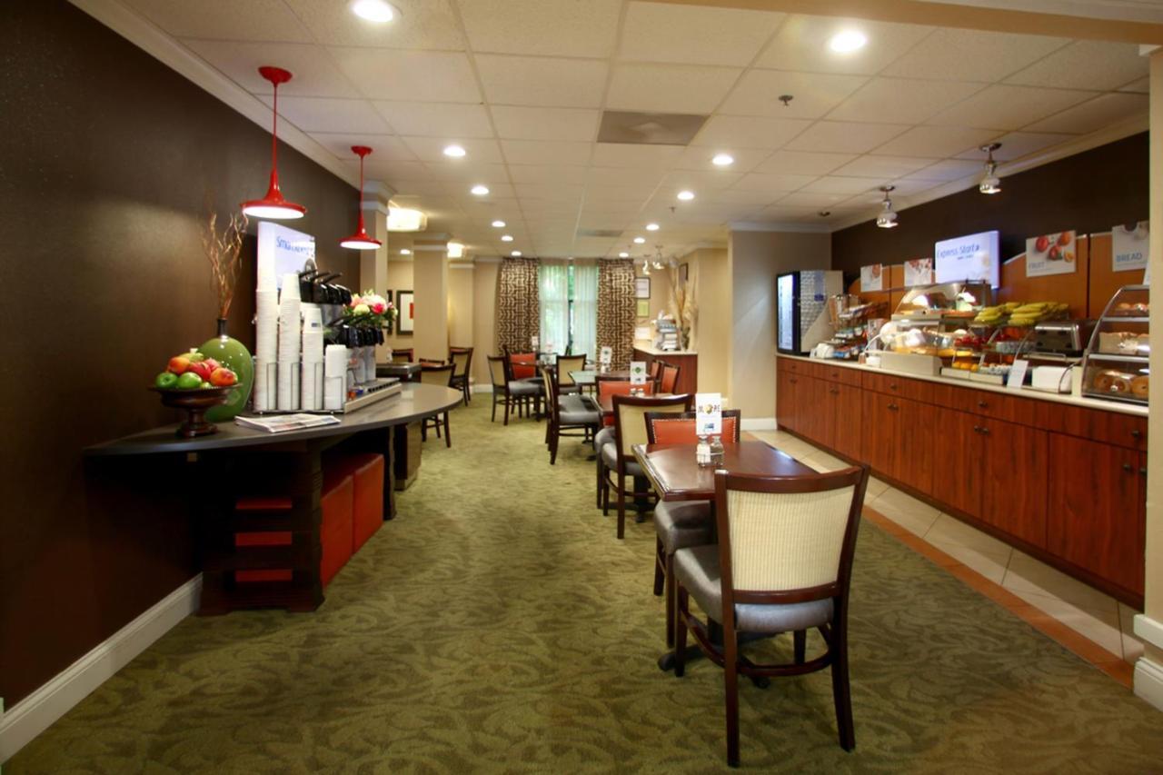 Holiday Inn Express Hotel & Suites - Atlanta/Emory University Area By Ihg Decatur Exteriér fotografie